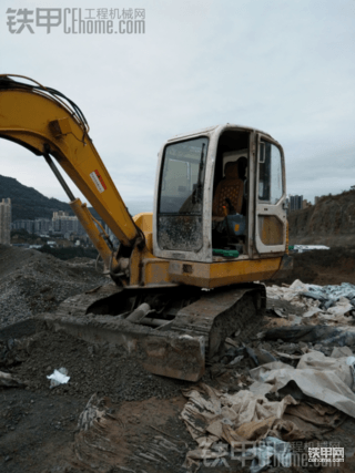 雷沃60-7挖掘机13000小时使用报告