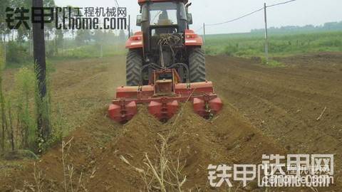 大家看看，適合各種大小地形的耕地機(jī)