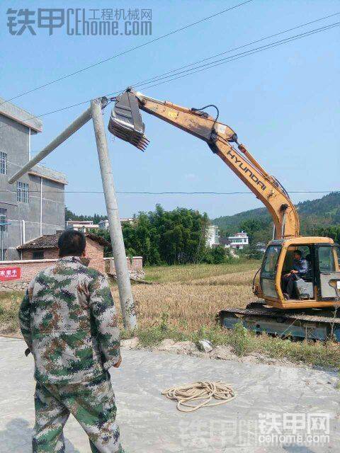 好在電線上面，變壓器起火了
