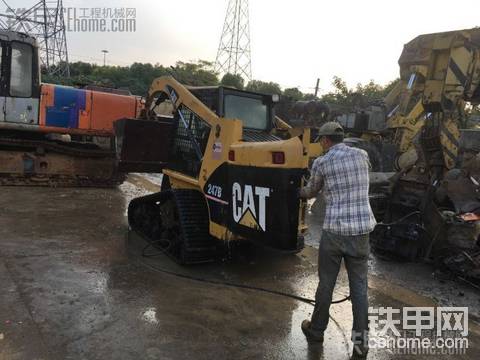履帶式滑移機(jī)，洗洗更健康