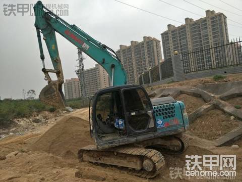 神剛130-8之換操作桿子彈頭總成！