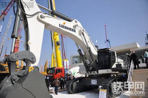 2014 BAUMA&#160;CHINA（五）卡特彼勒没有参展，这算是遗憾吧