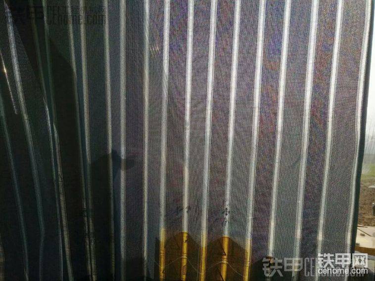 遮陽簾，三面都有，不錯

