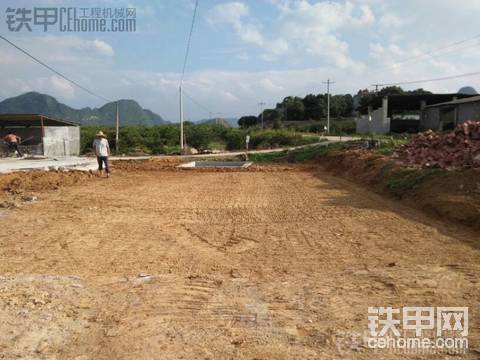 在農村整平都無平點標高的隨便整的，農民就給一個點
