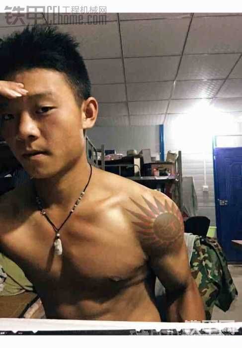 我健身的步伐被工程機(jī)械擋住了