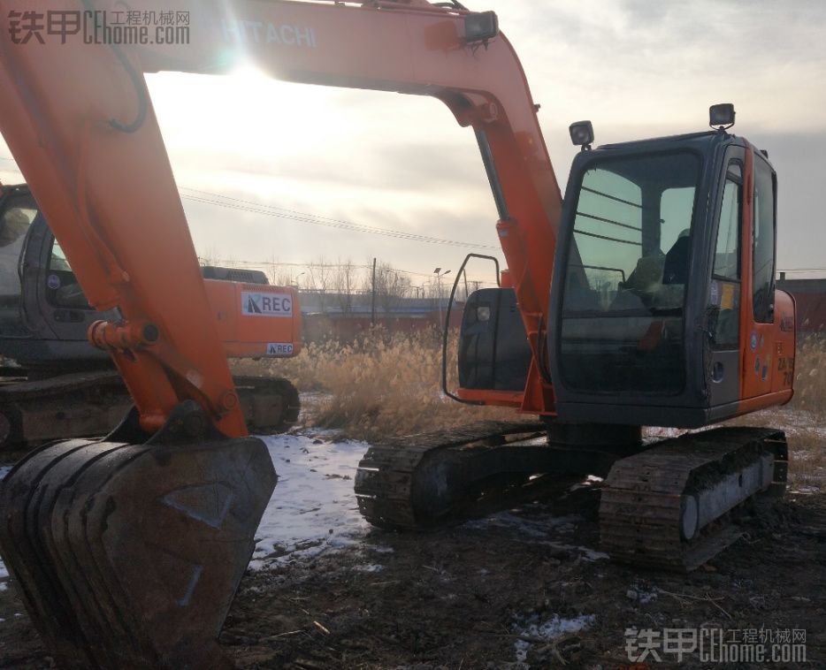 日立 ZX70进口 二手挖掘机价格 16万 10000小时