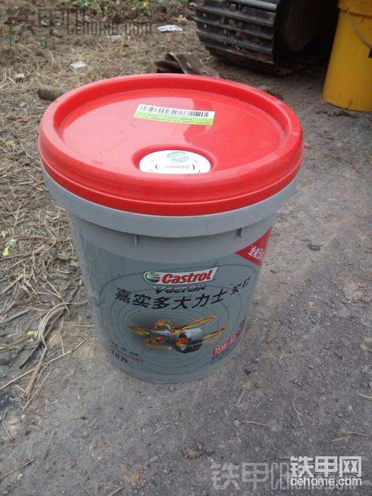 會在220小時左右燒機油線，到250小時機油基本在下刻度線，不如早換。
