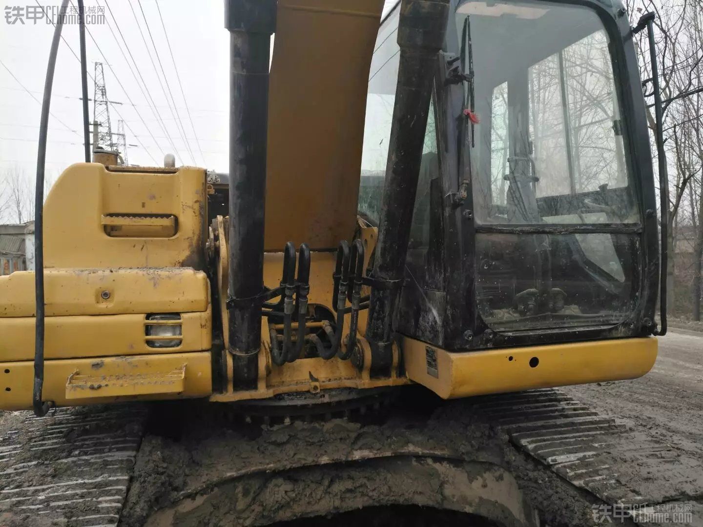 卡特彼勒 CAT320D 二手挖掘機(jī)價(jià)格 41萬(wàn) 7100小時(shí)