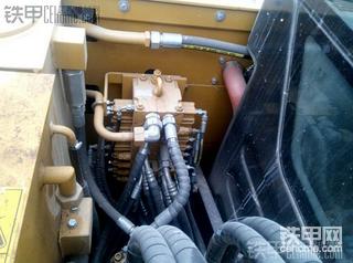 三一重工 SY65C-9 二手挖掘机价格 32万 200小时