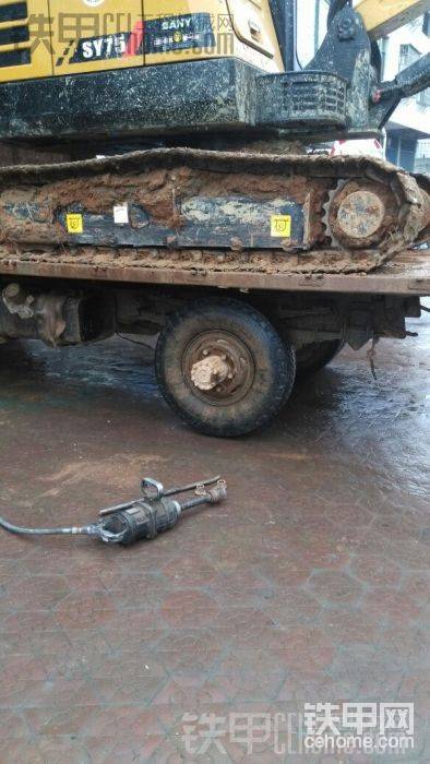 農用車加氣要多少錢？？我以為不要錢。。。