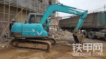 神鋼 SK60-6 二手挖掘機價格 11萬 10000小時