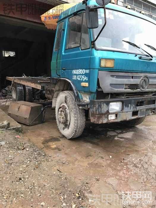 駕駛室還不錯吧，10年的車