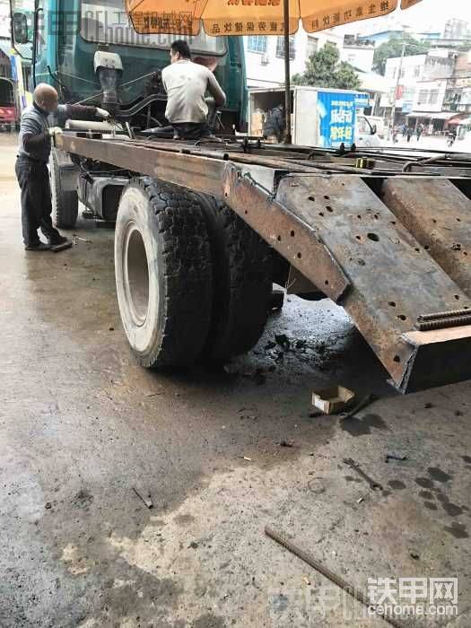 因為這個車，車況很好，車廂也很好  就打算找到一臺便宜的，再拿來改，再把這臺改回自卸車