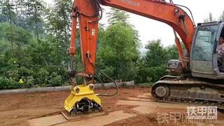 挖掘机强力平板夯实器，多用途