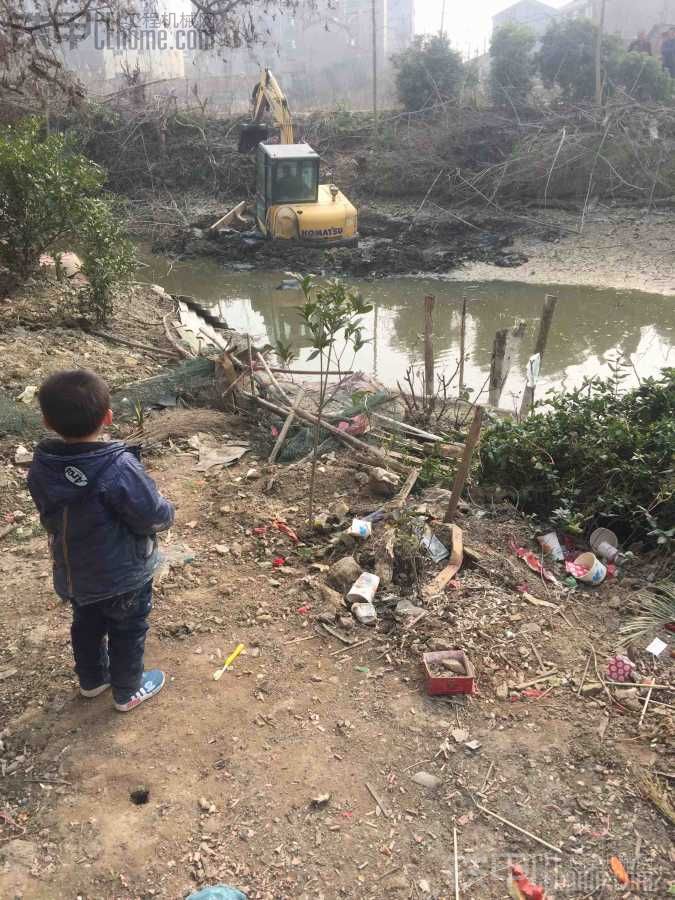 小挖機(jī) 大神來一下