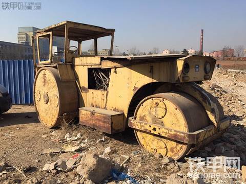 徐工 3Y18-21 二手壓路機(jī)價(jià)格 3萬(wàn) 6000小時(shí)