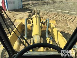 黄忠版铲车使用报告 让我们继续共筑铁路事业的发展