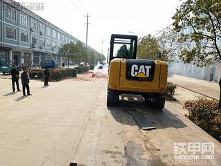 與三一無緣，喜提卡特306E2
