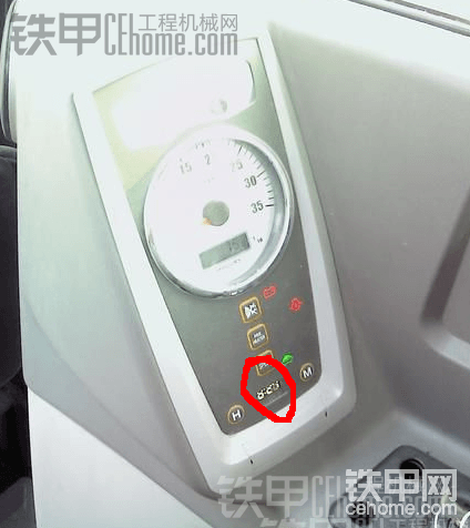 现代60-7 仪表盘 显示