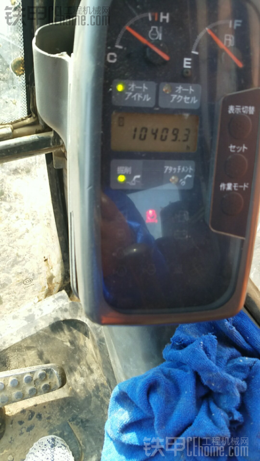 日立200-6这个指示灯什么意思