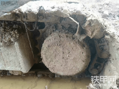 甲友門幫幫看看是斗山還是大宇，老板要價19.6