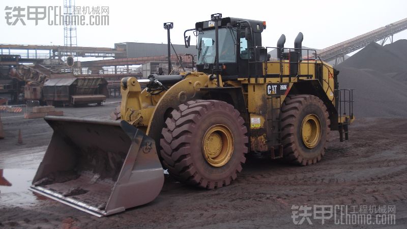 CAT 990裝載機圖片分享