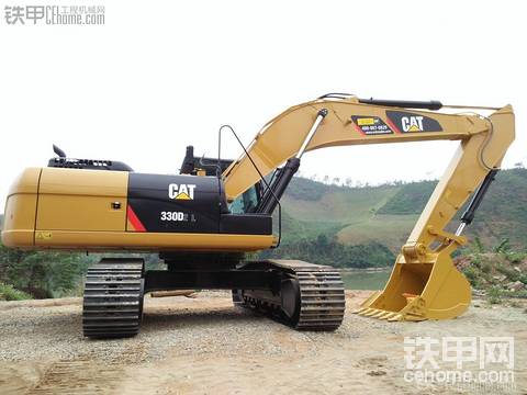 今早剛到的貨 CAT330D2L