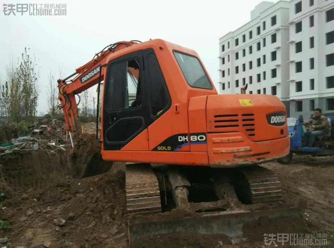 大家说这的斗山多少钱？14年的