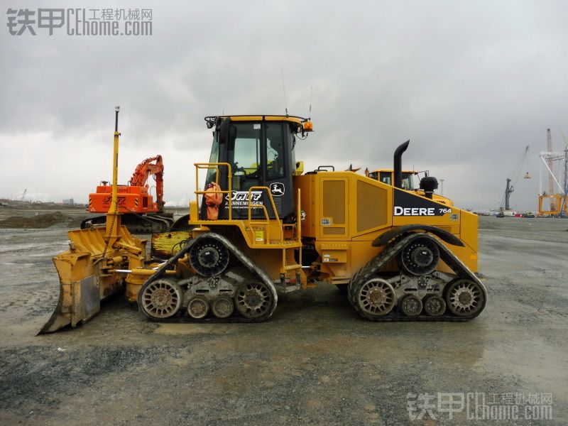 John Deere 764 HSD rupsdozer