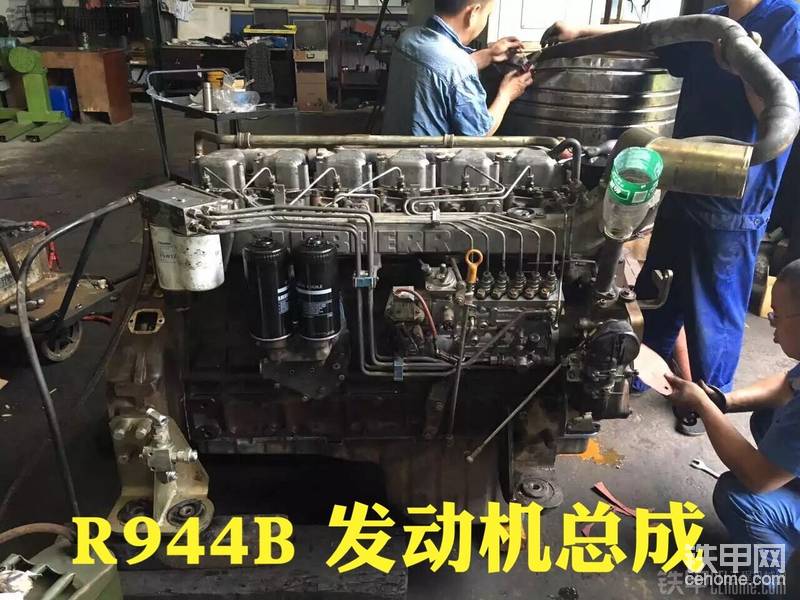 利勃海爾R944B 挖掘機(jī) 拆車配件-帖子圖片