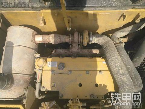 卡特彼勒 323DL 二手挖掘機(jī)價(jià)格 48萬 7000小時(shí)