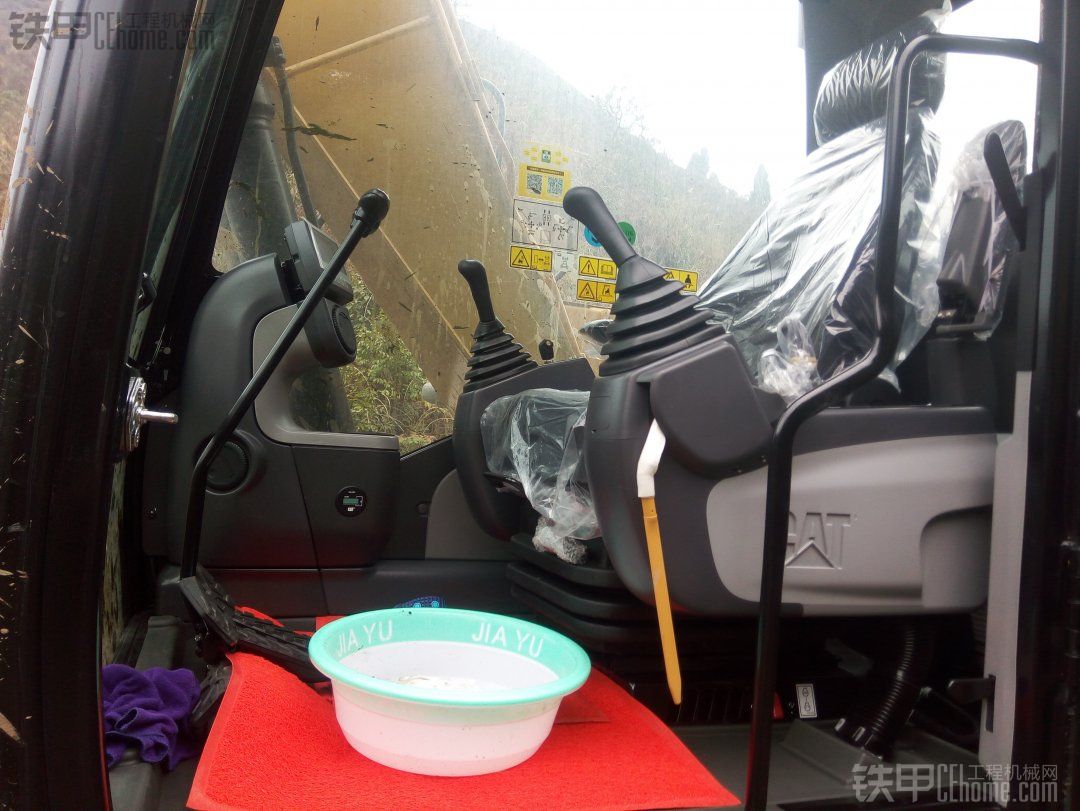 卡特313d2gc130小时使用报告