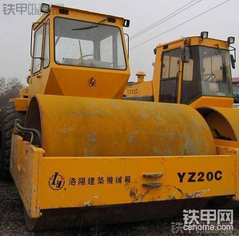 聊一聊洛建老款YZ系列壓路機