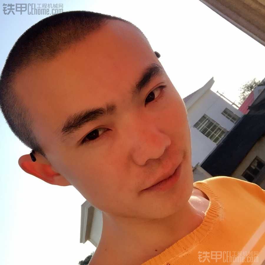 男人可以沒錢，也可以不帥，但是一定要騷！