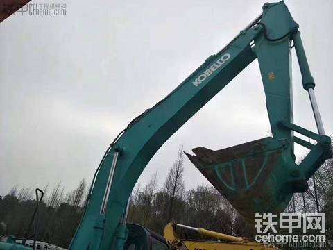 神钢 SK250-8domestic 二手挖掘机价格 39万 3500小时
