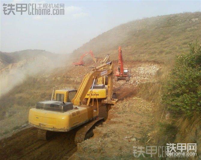 我们那个标段的工程机械