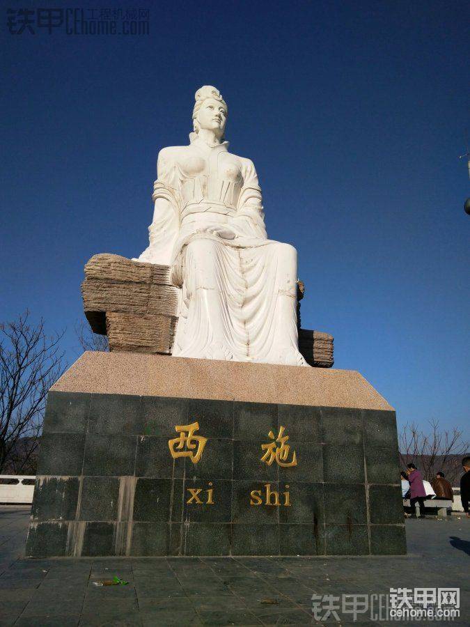 天很藍(lán)，美女很漂亮！
