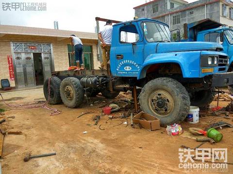 無敵六驅(qū)動拖車改裝中。。