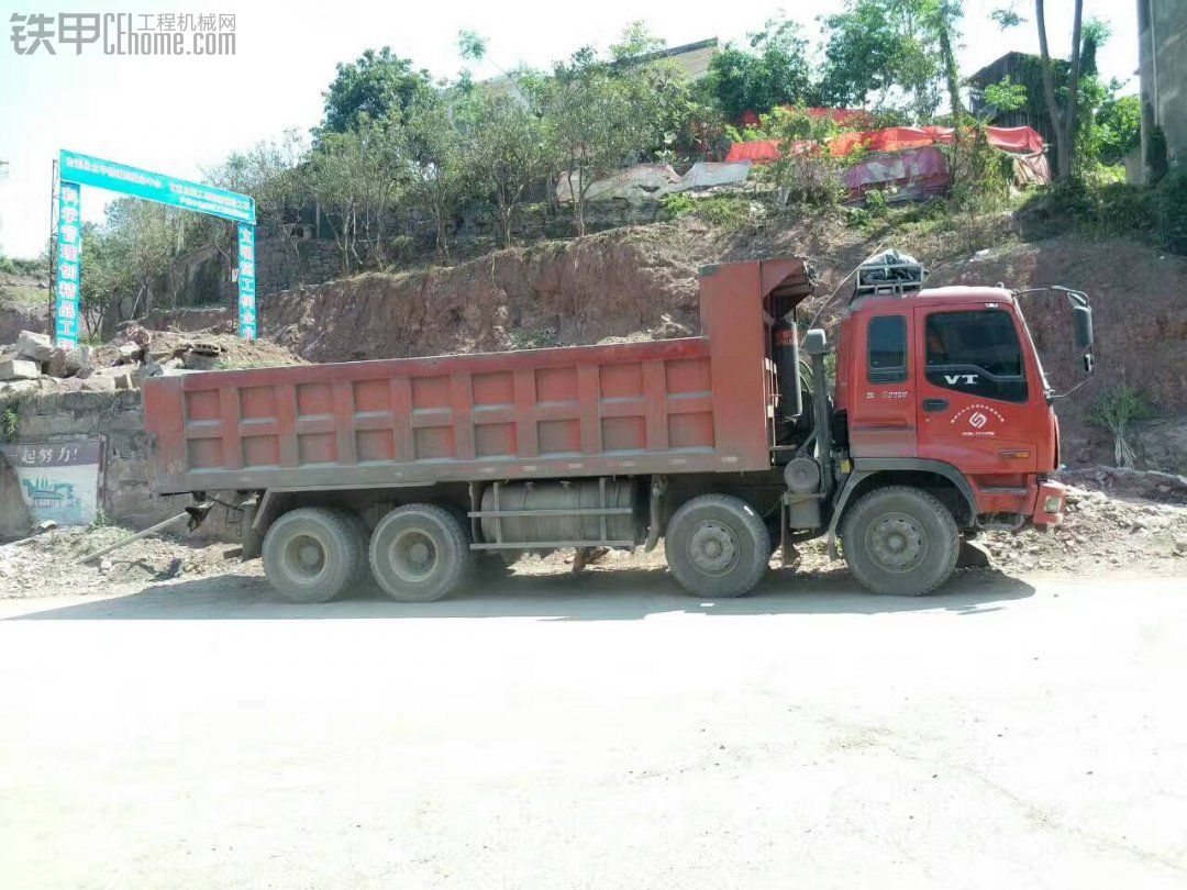 招證件齊全的前四后八自卸車50臺