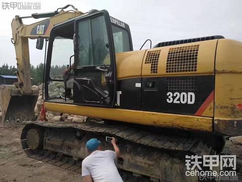 卡特彼勒 CAT320D 二手挖掘機(jī)價格 48萬 6200小時