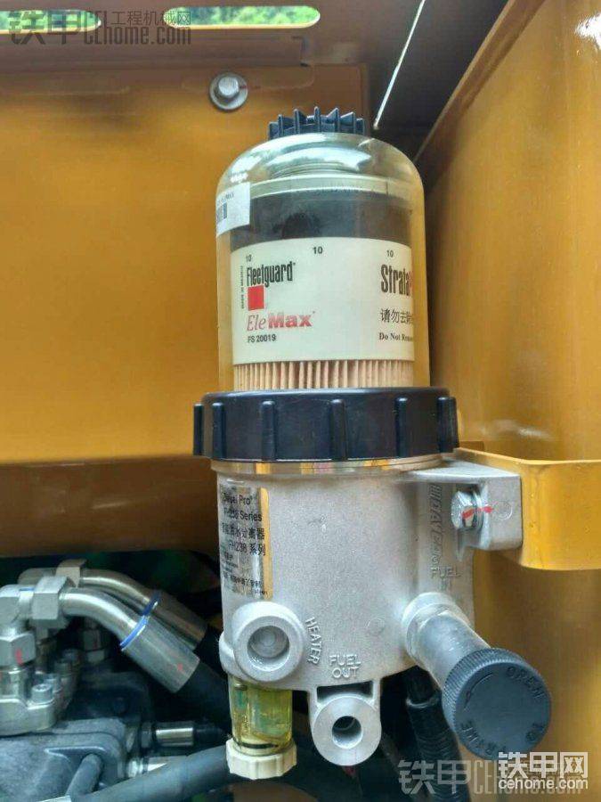 這個油水分離器濾杯里沒有油是否正常？