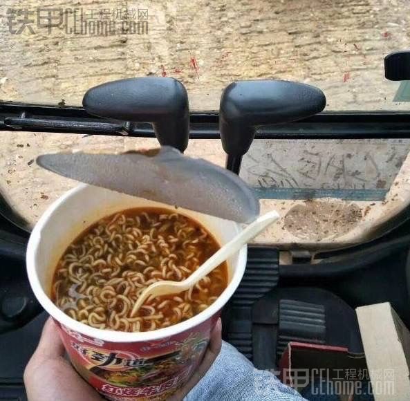 搞挖掘机的十大苦，你不是搞挖的根本不懂。