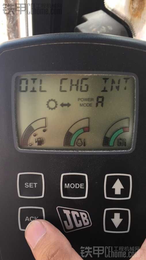 能帮看看那里出问题！油门控制不了