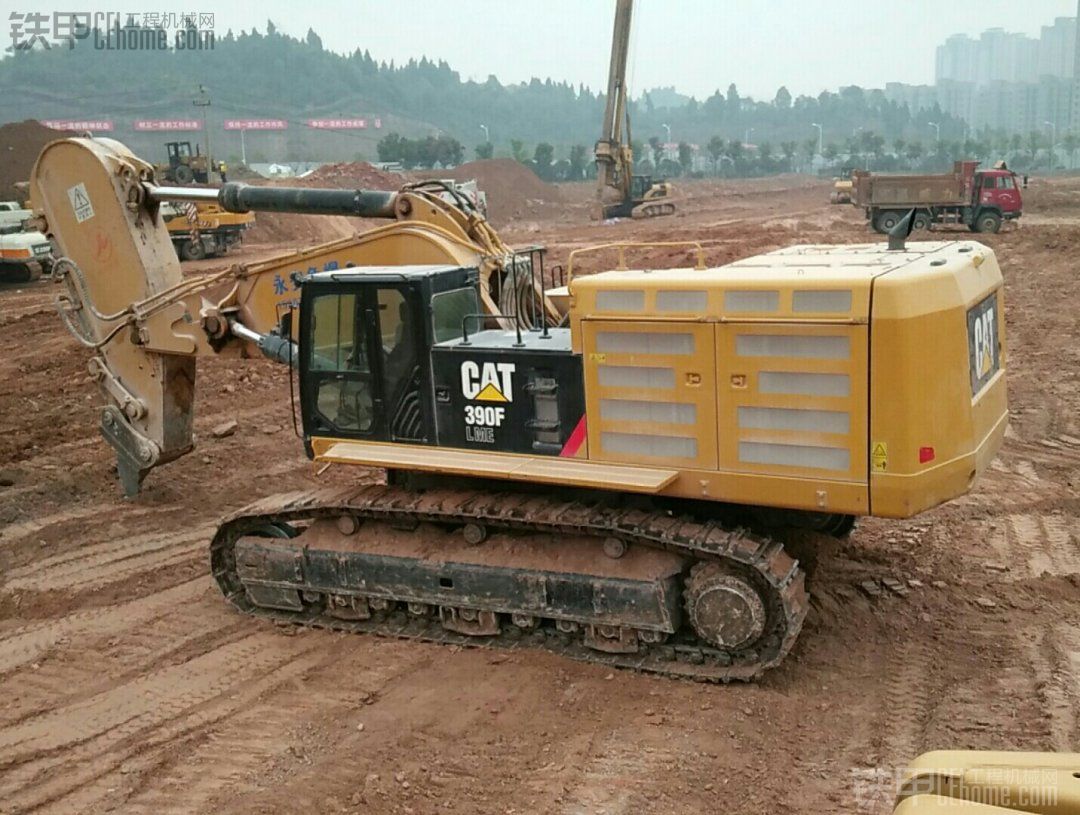 卡特374dl岩石臂钩机使用报告!