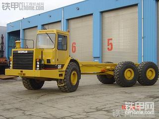 CAT  D  350  D铰链翻斗车