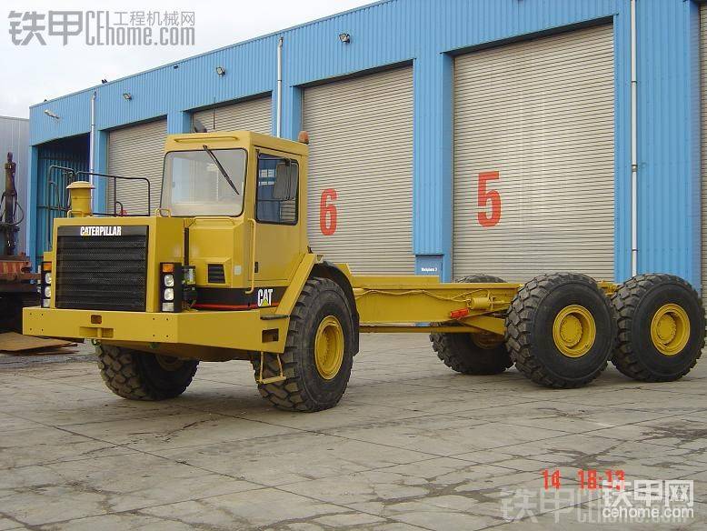 CAT  D  350  D铰链翻斗车-帖子图片