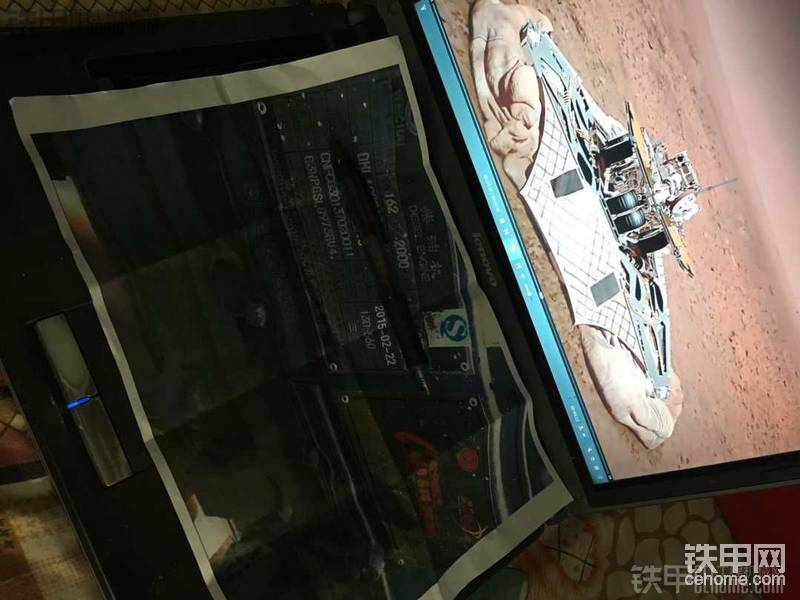 发动机铭牌也必须要带