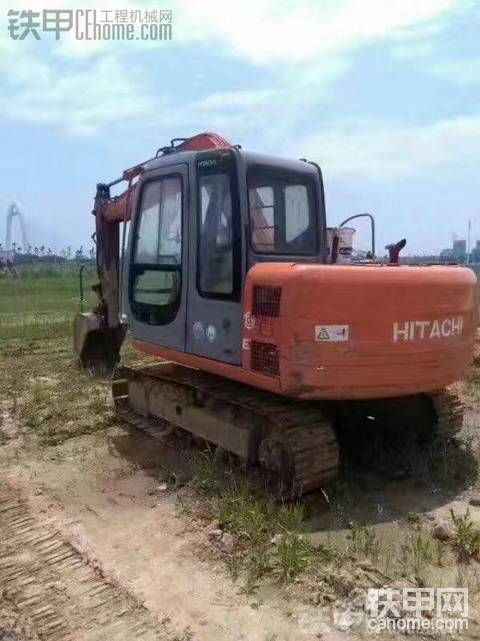 日立 EX60-6 二手挖掘機(jī)價(jià)格 13萬(wàn) 12800小時(shí)