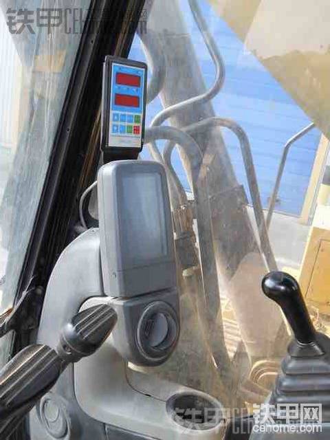 首臺(tái)CAT336D改裝電驅(qū)動(dòng)成功