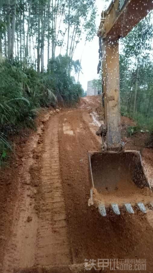 老 天不要下雨了，给点活路吧